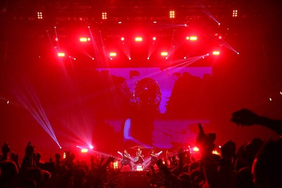 513fe175-f6e7-41ec-8807-e9c759b9a81d