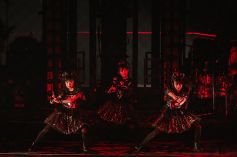 img_BABYMETAL_Tokyo_Dome_2016_102-800x533